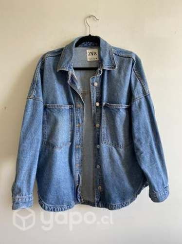 Chaqueta de jeans zara
