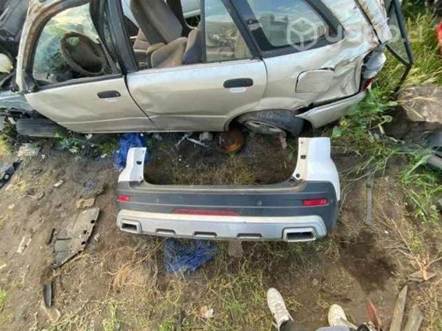 Parachoque trasero territory