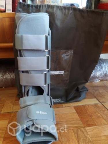 Bota Ortopédica Talla M. Ajustable. Cómodo