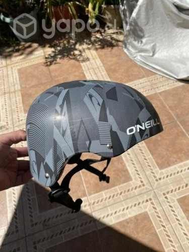 Casco marca Oneill