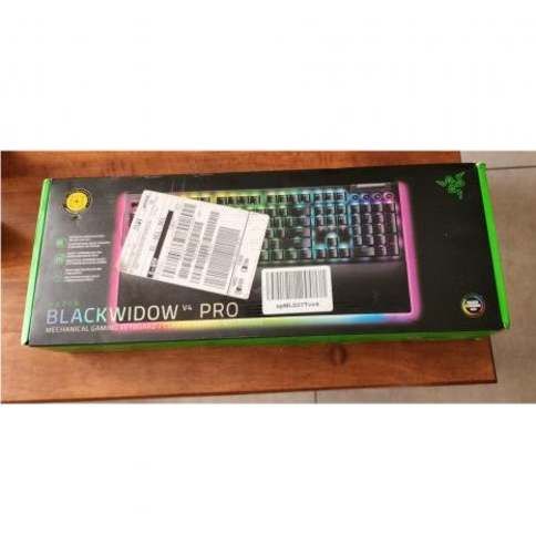 Teclado razer blackwidow v4 pro nuevo
