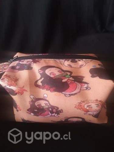 Estuches de caricaturas