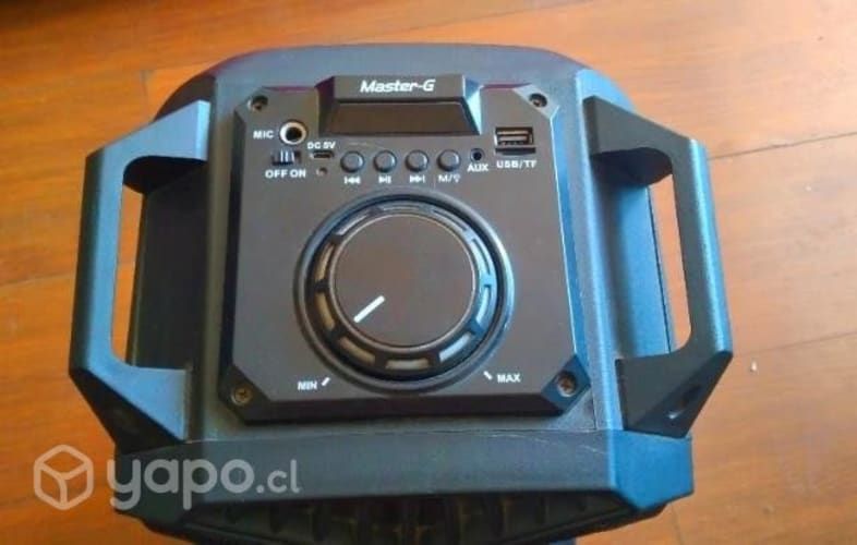 Radio parlante con micrófono