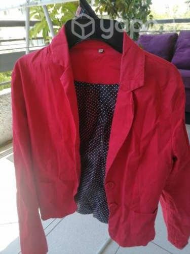 Ropa casi nueva de mujer