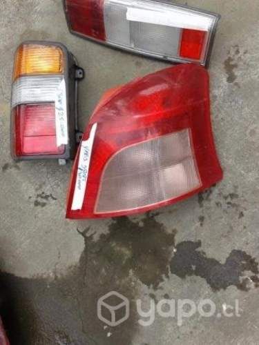 Farol trasero derecho Toyota yaris sport 2007