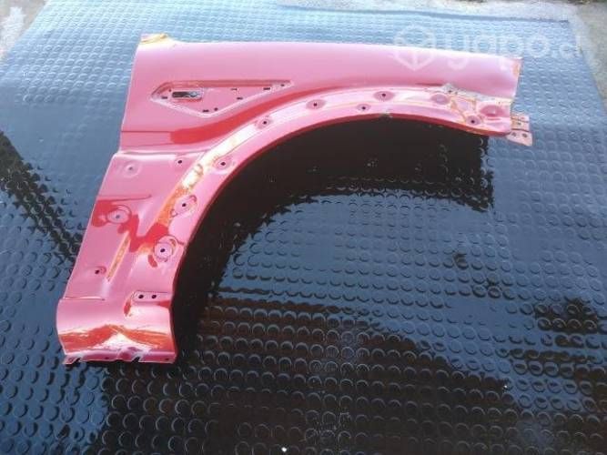 Tapabarro Mahindra Pick up Derecho