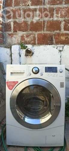 Lavadora y secadora LG