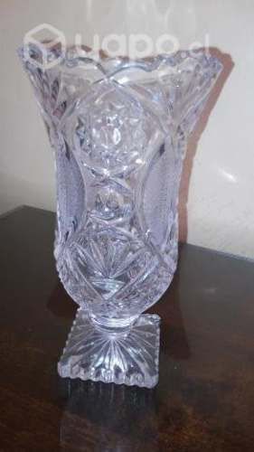 Florero Vidrio Tallado