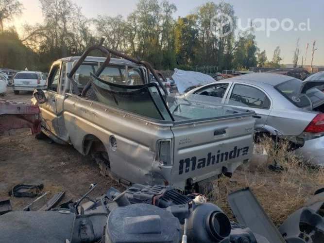 Pick up Largo Mahindra 2015