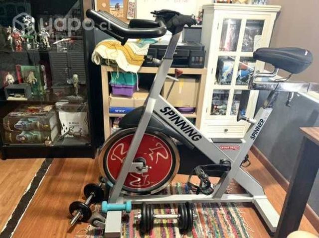 Bicicleta estática Star Trac Spinner Elite.