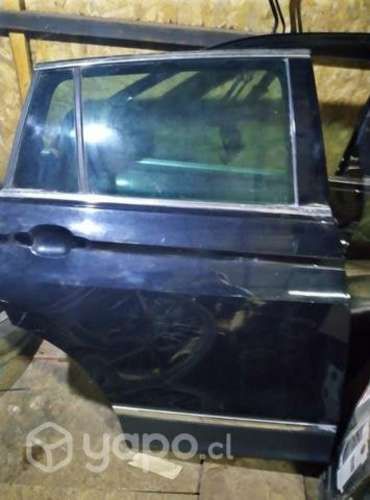 Puerta trasera izquierda tiguan sport 2020