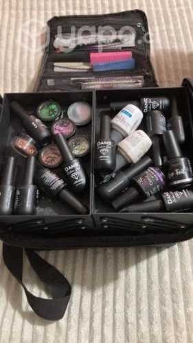 Maleta más sus implementos