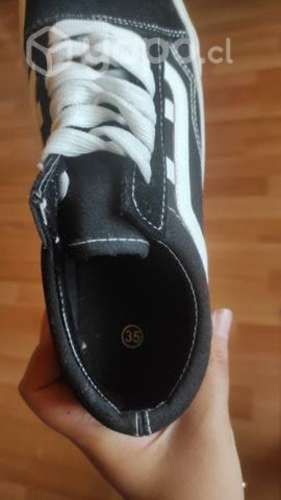 Zapatillas estilo Vans