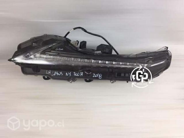 Foco Led Intermitente LH Lexus NX300 H 2018