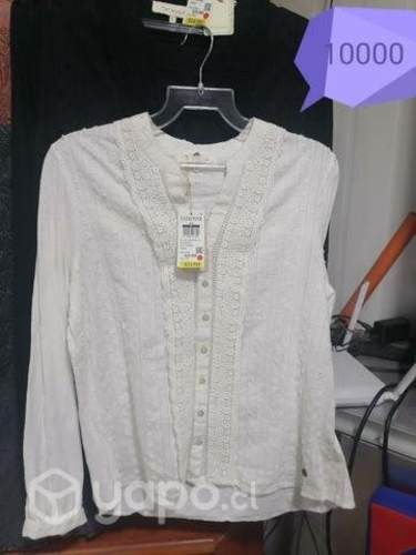 Blusas y poleras mujer