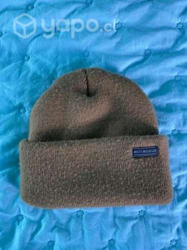 Gorro café misty mountain