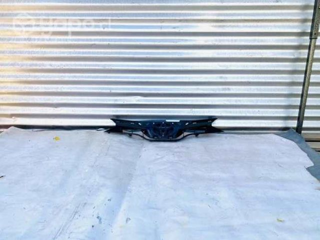 Máscara toyota yaris 17-22