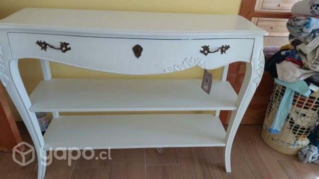 Mesa nueba sin uso en buen estado