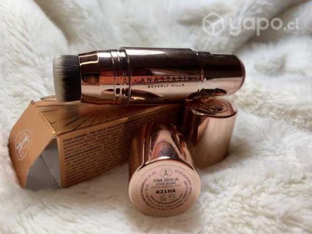 Rubor en crema anastasia beverly hills