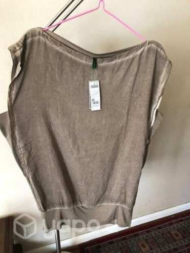Polera stile Benetton, mujer, talla L, elegante