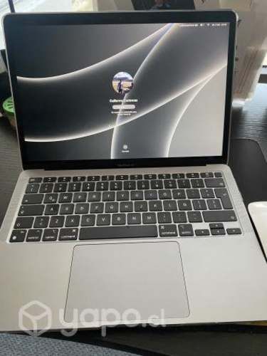 MacBook Air 2 meses de uso con mouse original