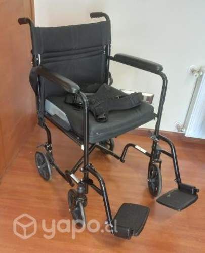 Silla de ruedas geriátrica