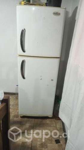 Refrigerador Sindelen 2 puertas