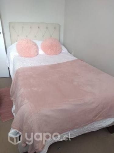 Cama de 1 1 /2 casi nueva