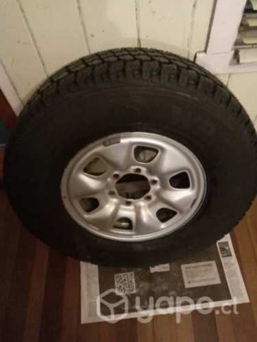 4 Neumaticos Good Year c/ Llantas