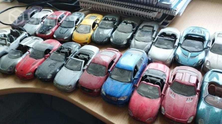 Autos a escala de coleccion