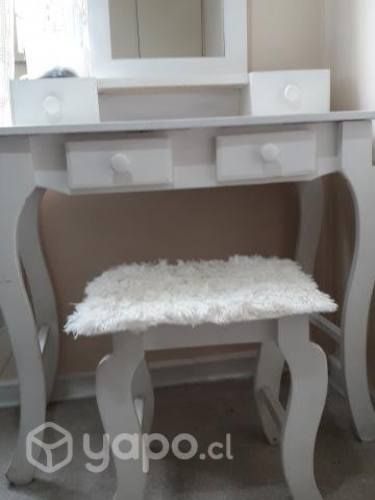 Hermoso mueble tocador