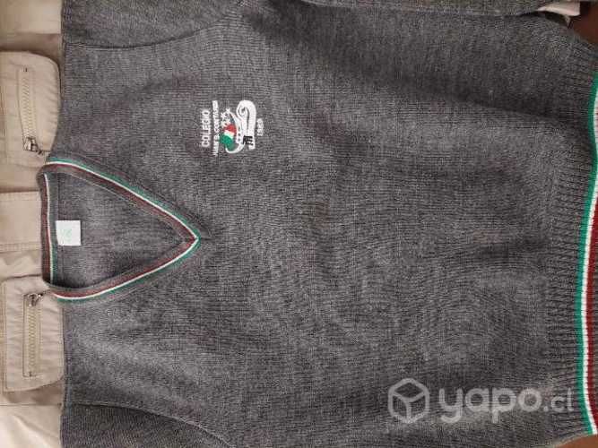 Uniforme liceo contarde