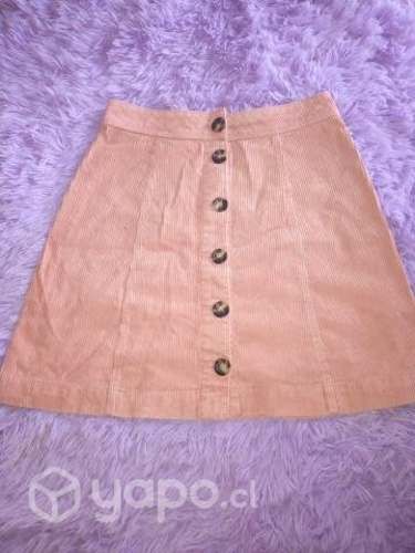 Falda botones