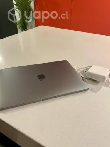 MacBook Pro 13-inch, 2017, Four Thunderbolt
