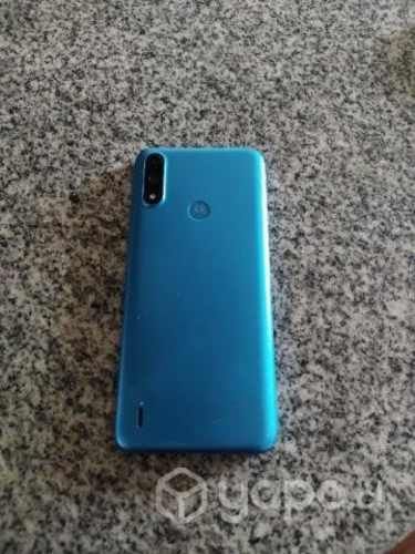 Teléfono moto g7 power para reparar