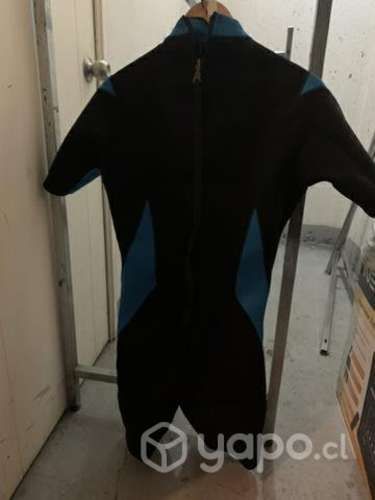 Traje de SURF Talla S Usado