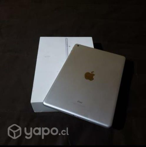 Ipad quinta generación 128gb, seminuevo