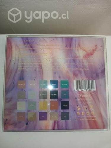 Paleta de 20 de sombras de ojos. Glam Factor