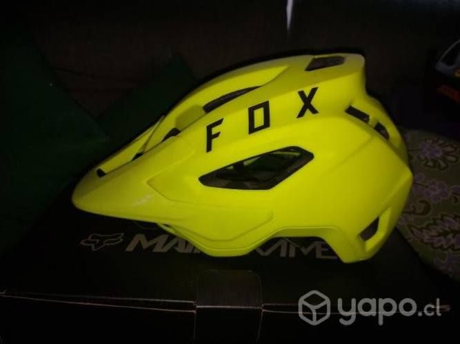Casco fox