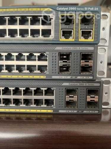 Switch's Cisco 2960 Series X Poe 24P Giga