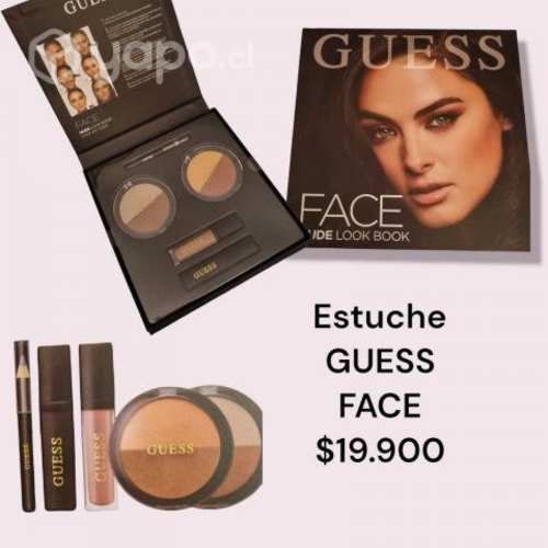 Set GUESS de maquillaje