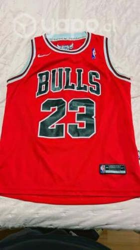 Poleras lakers y bulls