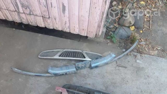 Mascara delantera original peugueot 307 2005