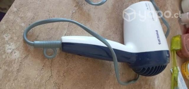 Secador dd pelo Phillips caso nvo