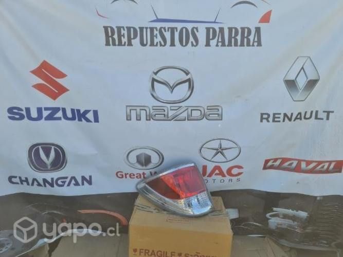 Foco trasero izquierdo mazda bt50