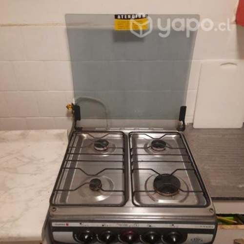 Cocina mabe a gas en perfecto estado