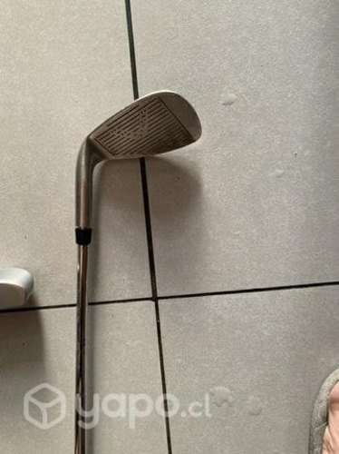 Palos de Golf Niño usados bien estado