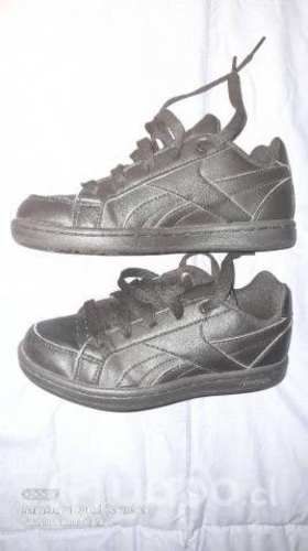 Zapatillas Negras Reebook N° 33 como nuevas