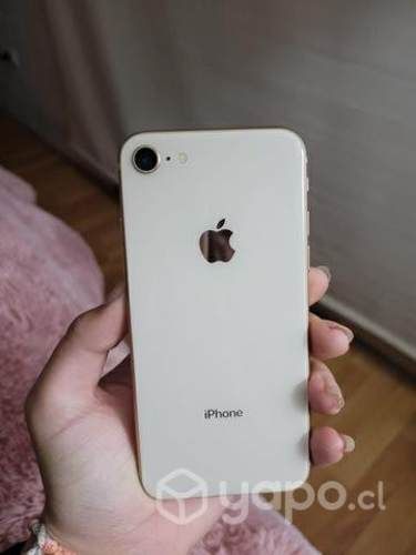 IPhone 8 64 GB rosado