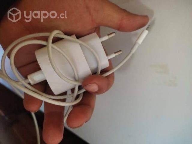 Cargador iPhone original
